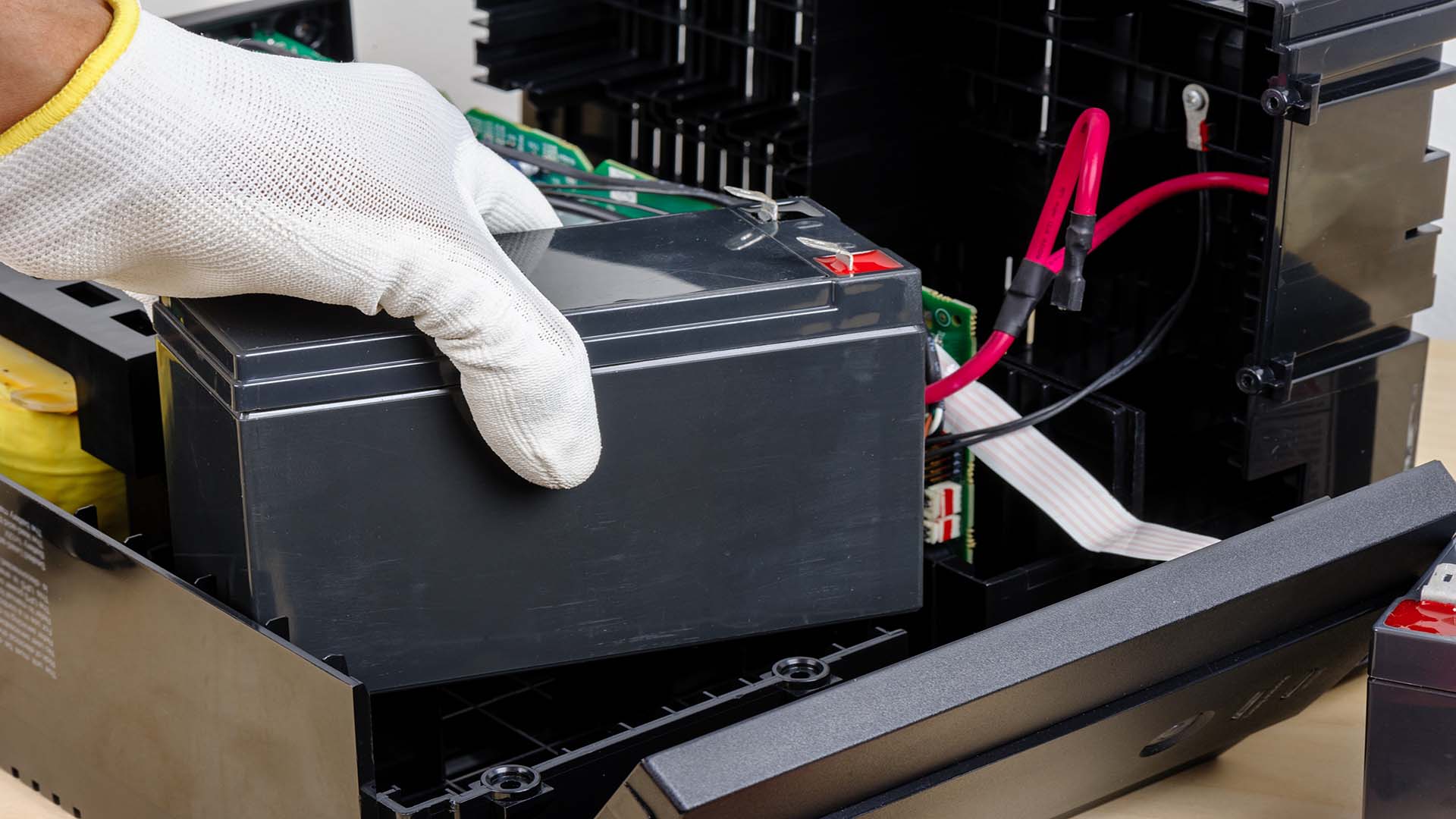 ups battery maintenance